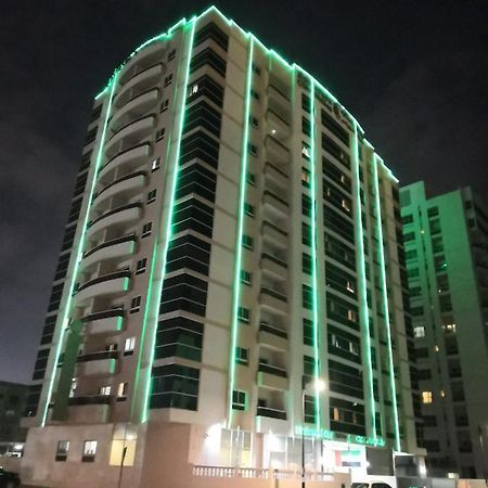 Boulevard City Suites Hotel Apartments Дубай Экстерьер фото