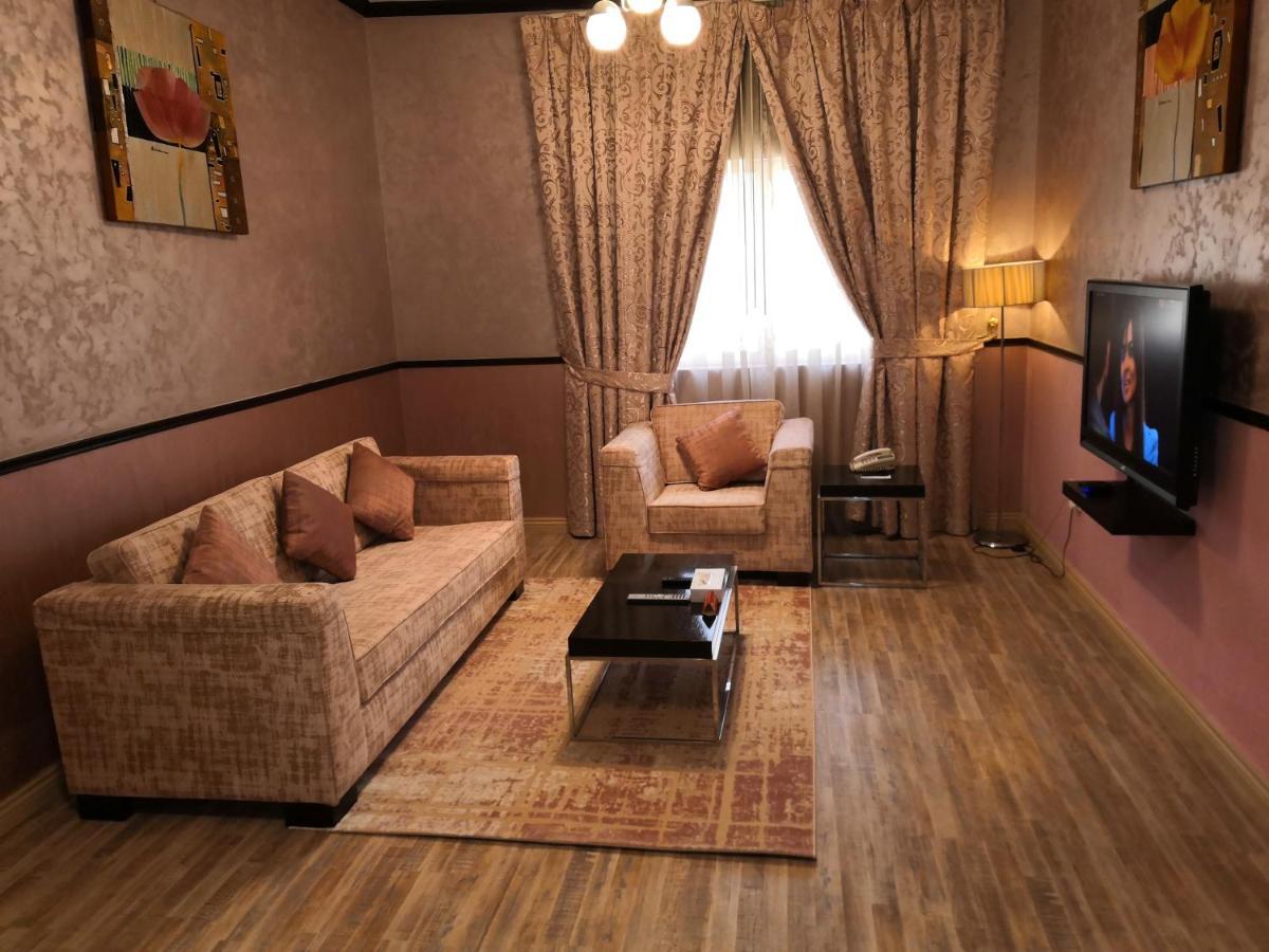 Boulevard City Suites Hotel Apartments Дубай Экстерьер фото